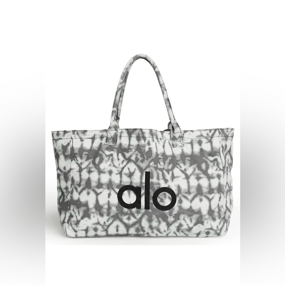 Alo tote bag